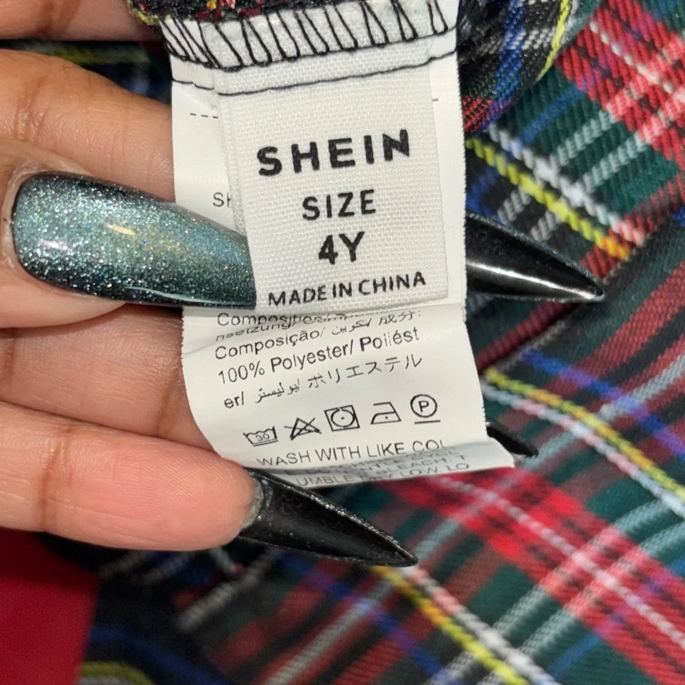 SHEIN Holiday Plaid Set
